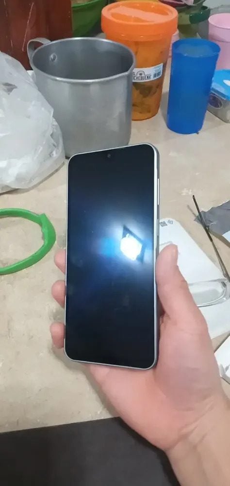 Celular Samsung Galaxy A17 Com Ia, 256gb, 8gb Ram — foto 2