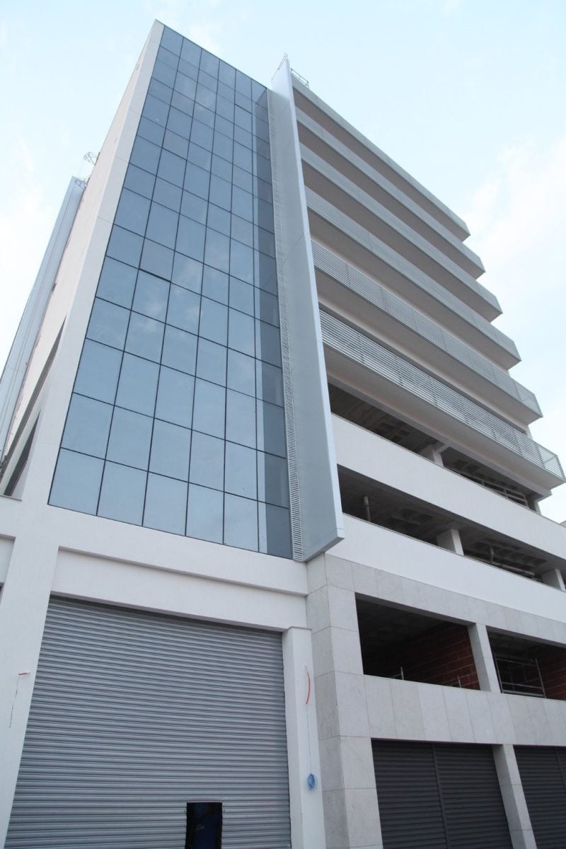 Sala Comercial a Venda no bairro Campo Grande - Rio de Janeiro, RJ — foto 2