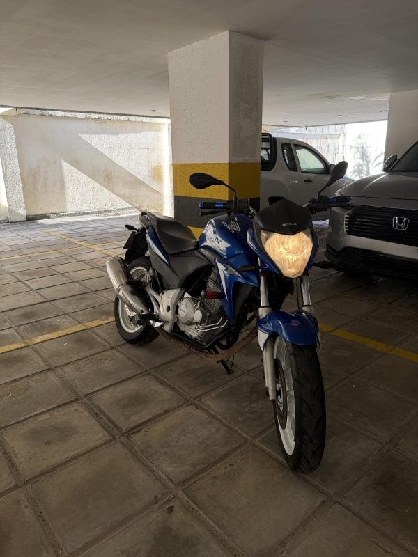 Honda CB 300R 2012 Documentação em dia