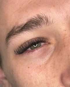 Alongamento de Cílios Profissional Realce Sua Beleza! — foto 4