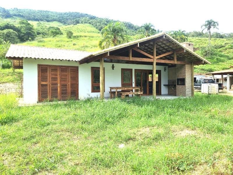Casa quarto e sala em Secretário - Petrópolis/RJ — foto 2