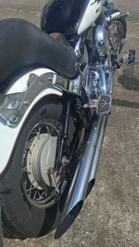 Moto Drag star 650