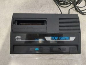 Top Game VG 9000 na Caixa com 2 Controles e 2 Cartuchos — foto 8