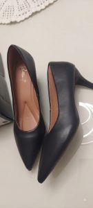 Scarpin Sapato Feminino Salto Baixo Fino Social Confortável — foto 3