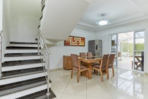 Sobrado Triplex no Xaxim com 3 Quartos, Suíte, Ático, Terraço e 3 Vagas — foto 7
