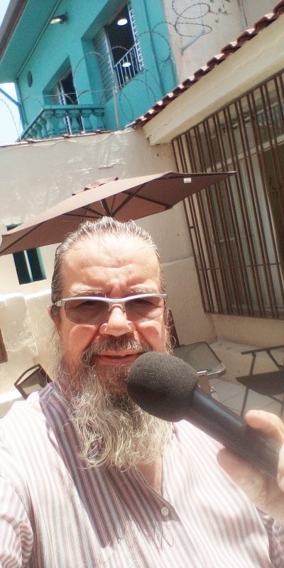 Locutor porta de loja, animação frente de loja