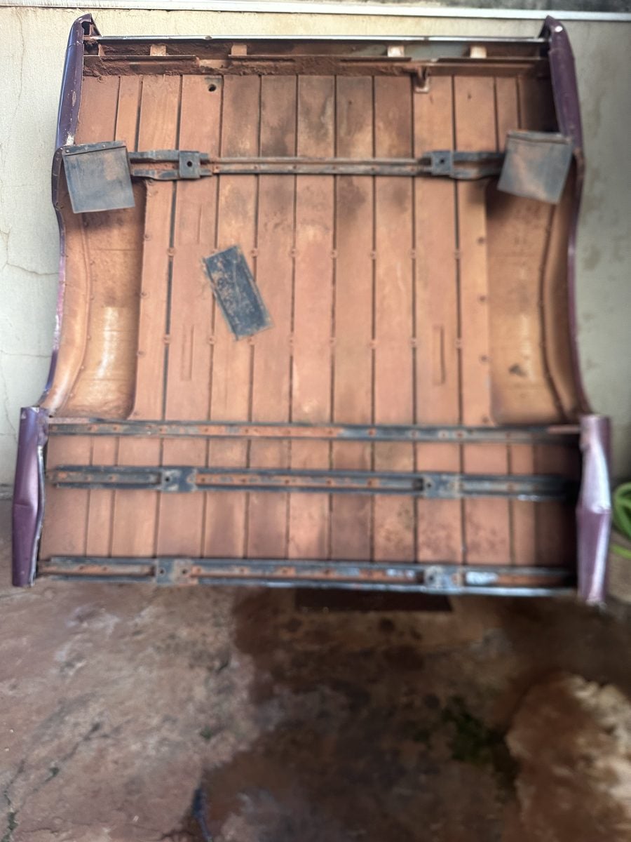 Vendo carroceria D20 deluxe cor vinho — foto 2
