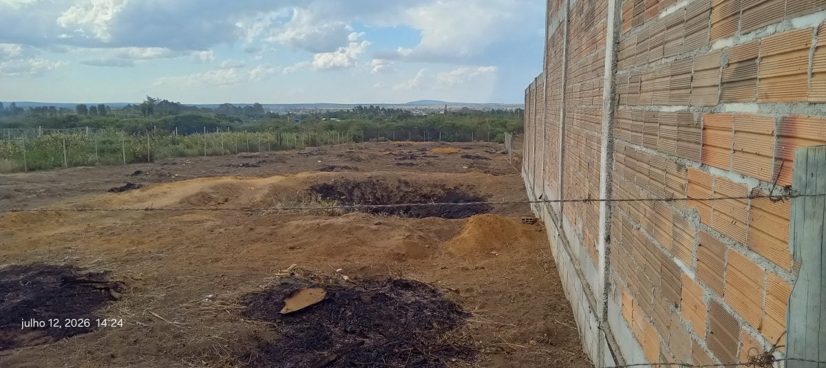 Vendo terreno em vitória da conquista ,distrito industrial — foto 2