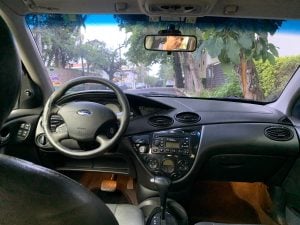 Ford Focus Ghia 2.0 16v/ 2.0 16V Gasolina 5P AUT 2004 — foto 5