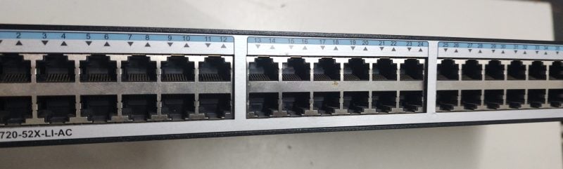 Switch Huawei 52x-LI-AC 48 Portas