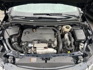Cruze Sport6 Lt 1.4 Turbo — foto 9