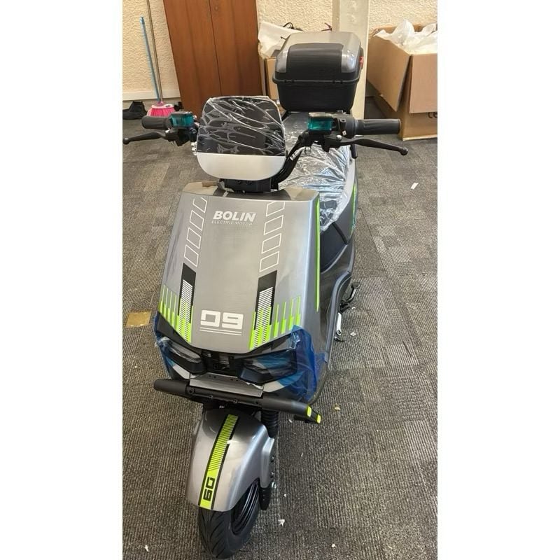 Moto Elétrica Autopropelida Bolin 1000W Principais características: - Potência: 1000W