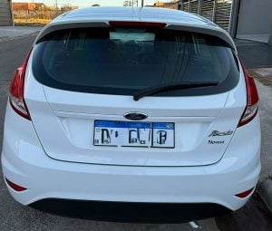 Ford New Fiesta 1.5 SE Manual 2016 80.000 km — foto 8