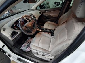 GM Chevrolet Cruze Sport6 LTZ Turbo 2019 — foto 9