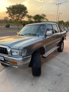 Toyota Hilux — foto 3