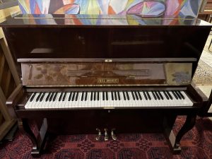 Piano Brasil Acústico Seminovo excelente marca, Preços $10800,00, temos outras opções. — foto 8