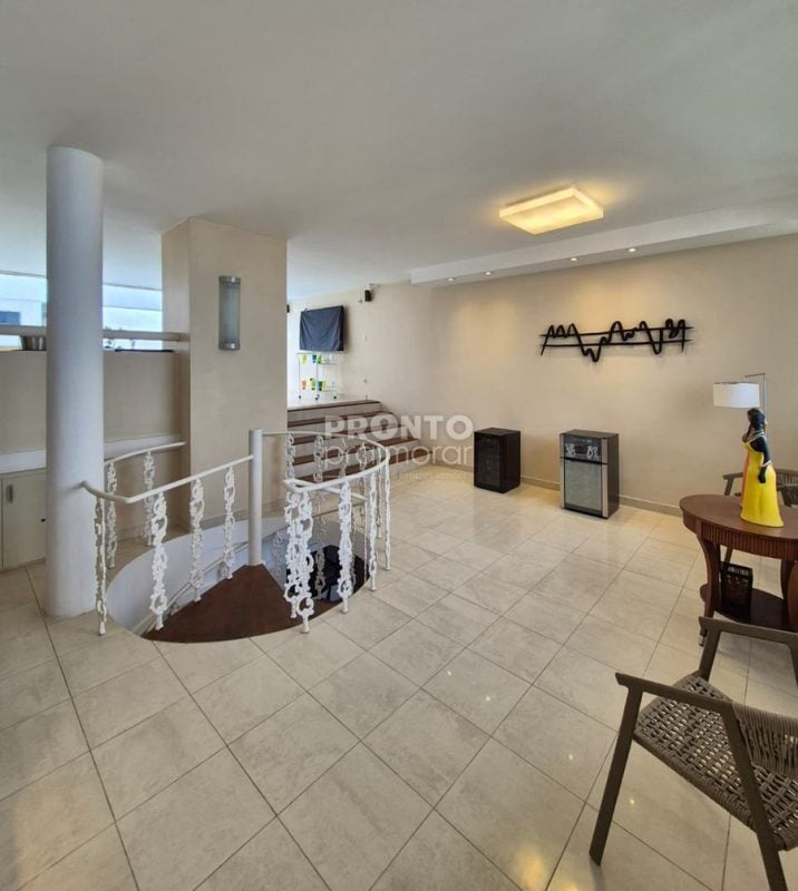 Apartamento com 3 quartos e 3 Suítes Em Boa Viagem 300m
