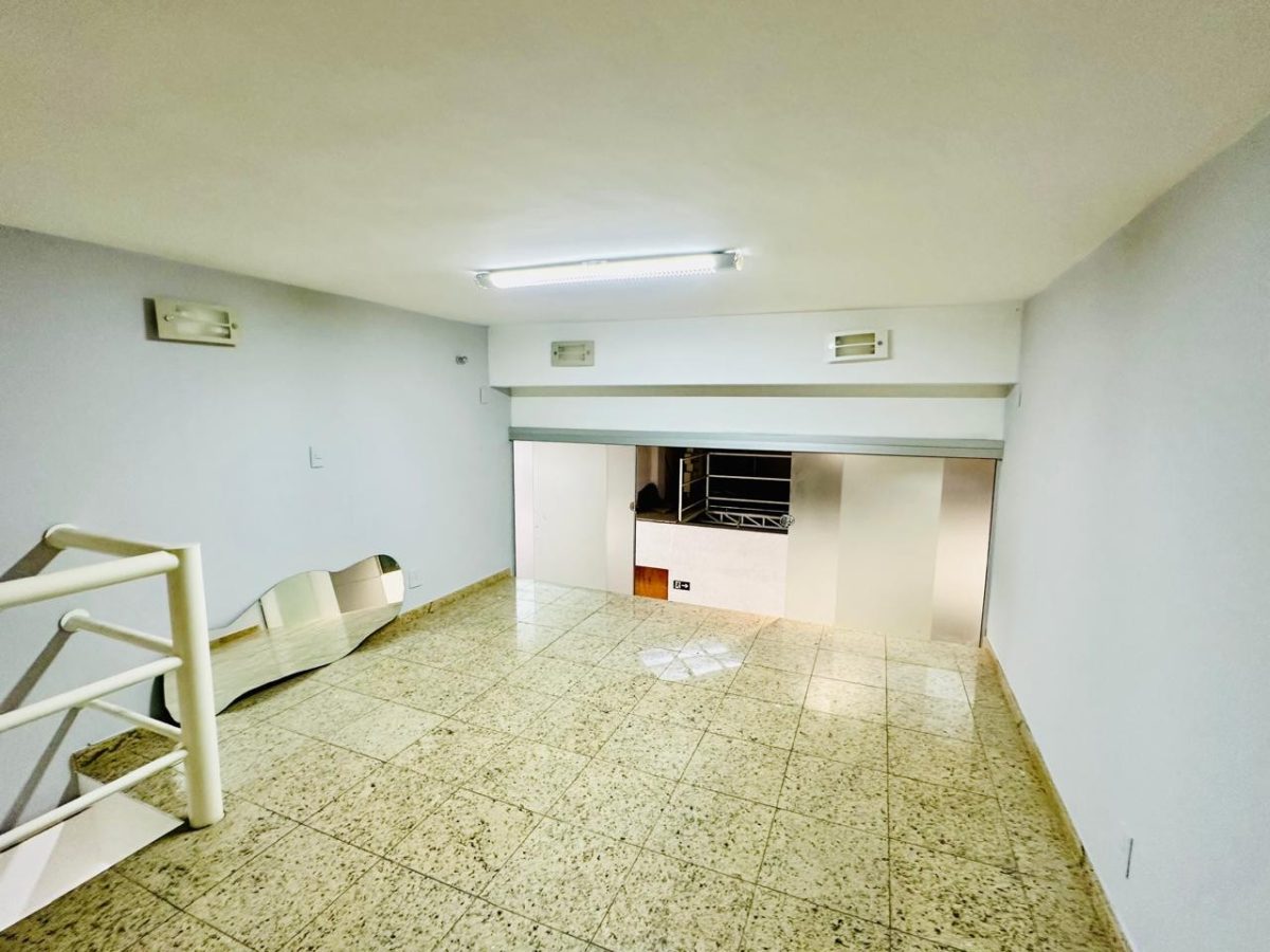 Imóvel Comercial para Venda em Juiz de Fora, Centro, 1 dormitório, 1 suíte, 1 banheiro, 1 — foto 2