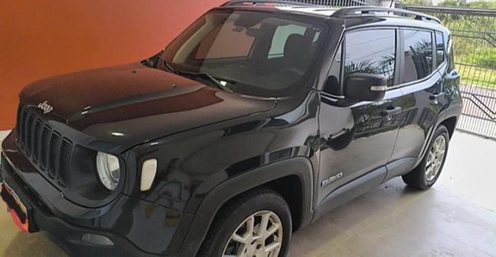 Vendo Jeep Renegade 1.8 16v 4P automático — foto 2