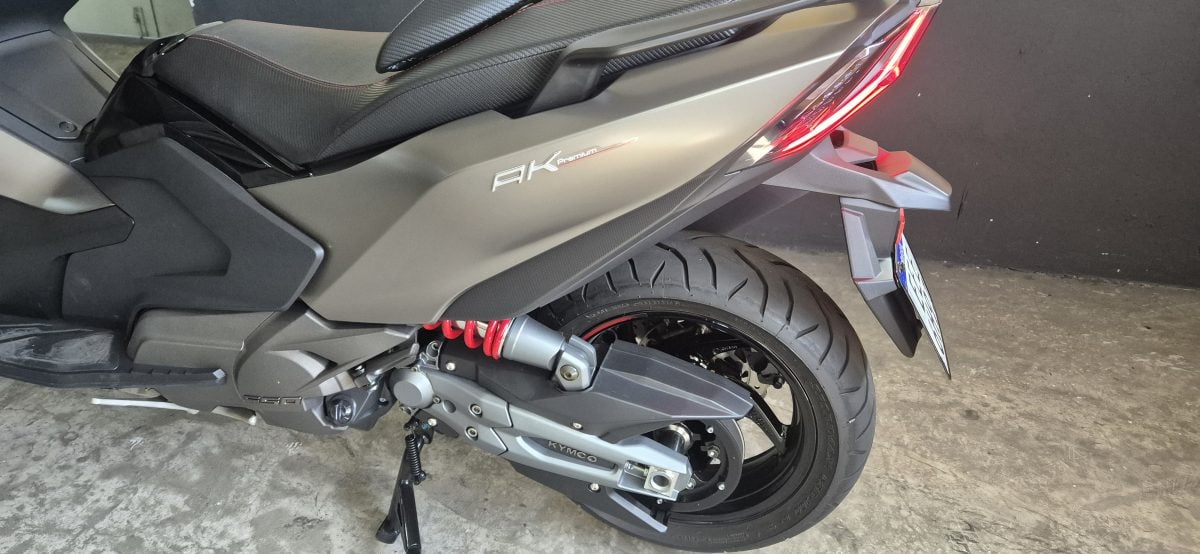 Scooter AKA 550 kinco 2025 — foto 2