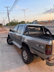 Toyota Hilux — foto 4