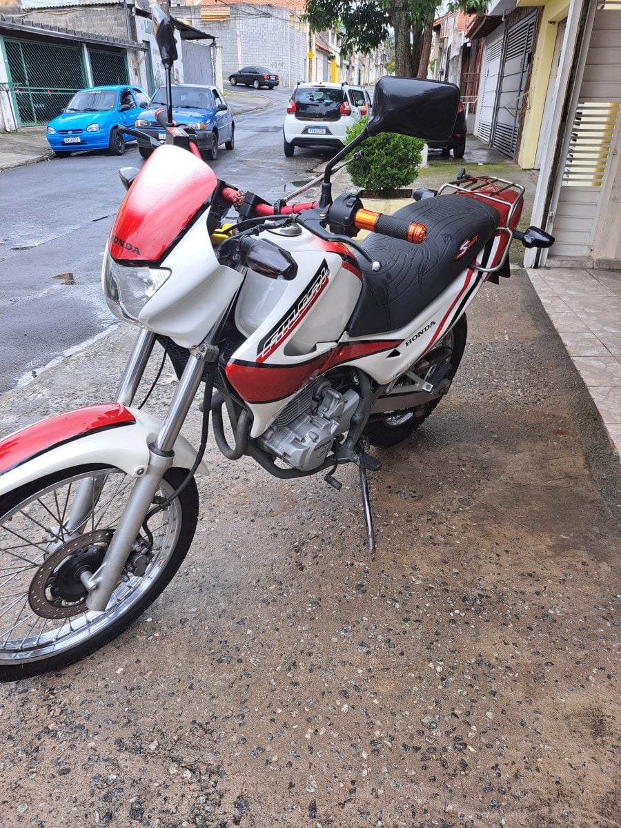 Falcon 400 2002 — foto 2