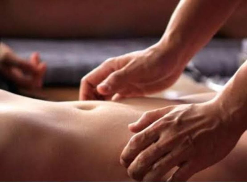 Massagem profissional bioenergético