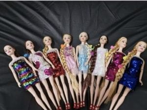 Kit Boneca Tipo Barbie,com Vestido de Lantejoulas, Escolha o seu Kit preferido — foto 4