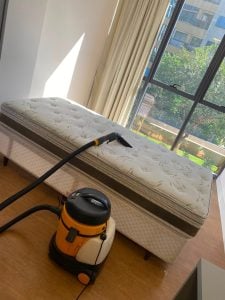 Higienização de estofados em Brasília Royal Clean — foto 3