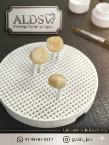 Laboratório de prótese — foto 6