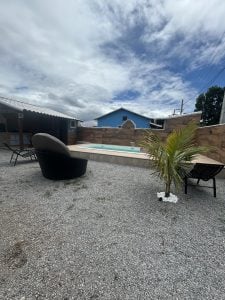 Maravilhosa casa de 3 quartos completa em Unamar — foto 14