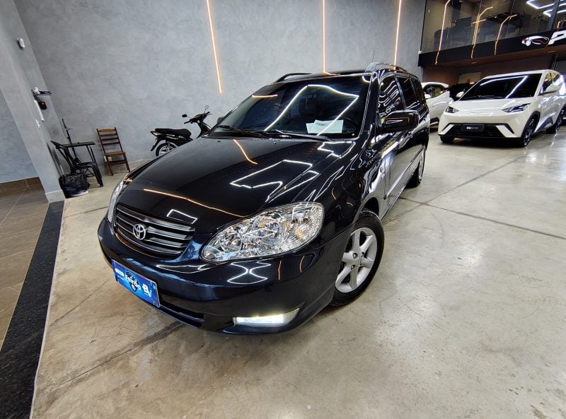 Toyota Corolla Fielder Completa!