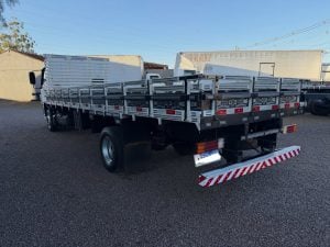 Caminhao a venda Mercedez-Benz 1016 4X2 — foto 10