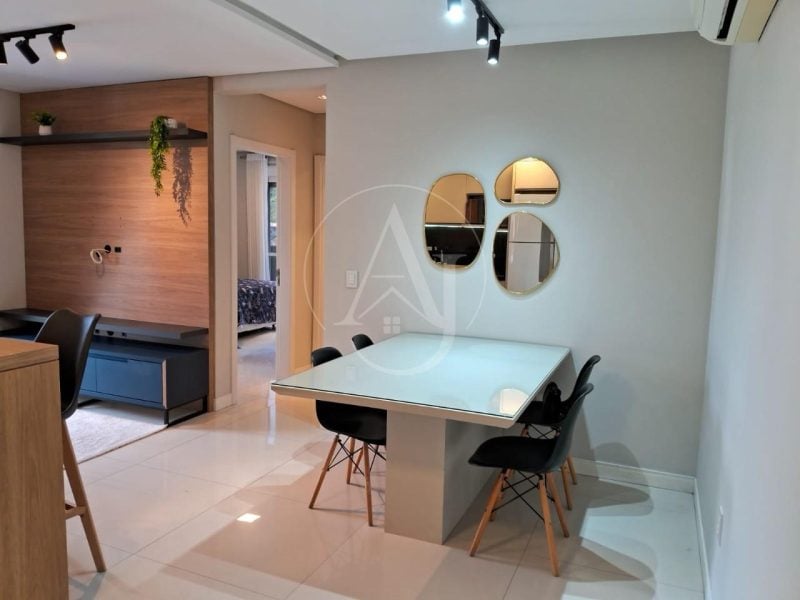 Apartamento para Venda em Florianópolis, Trindade, 2 dormitórios, 2 suítes, 2 banheiros, 2