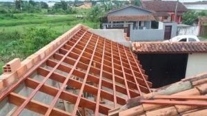 Telhadista em Itanhaém — foto 5