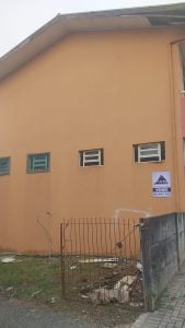 Vendo casa com sobrado no mesmo terreno — foto 3