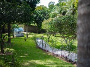 SITIO EM CONDOMINIO FECHADO 1.300m2 — foto 3