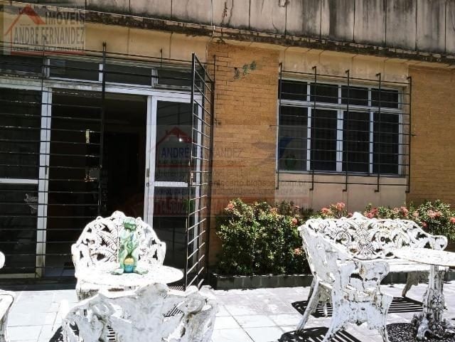 Casas 3 e 4 Quartos para Venda em Recife, Boa Viagem, 4 dormitórios, 1 suíte, 2 banheiros,
