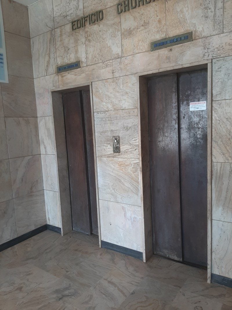 Vendo Sala de 40m2 em Salvador - Ba Junto ao Elevador Lacerda — foto 2
