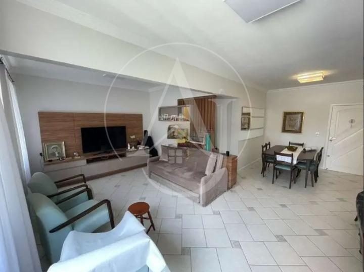 Apartamento para Venda em Florianópolis, Centro, 3 dormitórios, 1 suíte, 2 banheiros, 1 va
