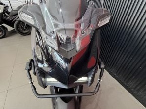 Yamaha XMax 300 Connected — foto 7