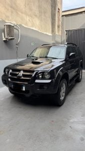 MITSUBISHI 4x4 PRETA — foto 4