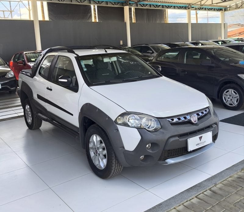 Fiat / Strada Cd Adventure 1.8 Flex Manual 2p