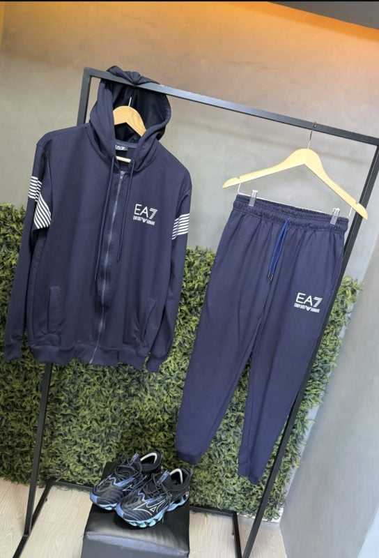 Kit roupas do momento