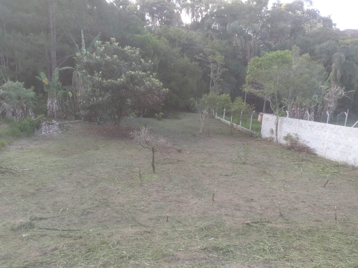 Terreno de 2.220m² Pronto para Construir no Verava, Ibiúna Com Lago, Riacho com Peixes e — foto 2