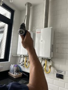 Teste de Monóxido de Carbono em Aquecedor a Gás — foto 3