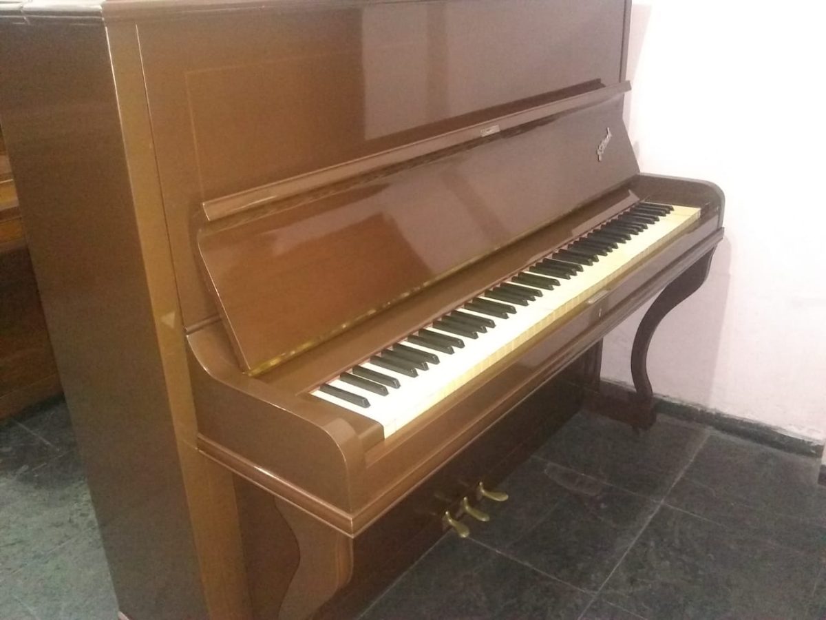 Piano Importado J.s. Bach — foto 2