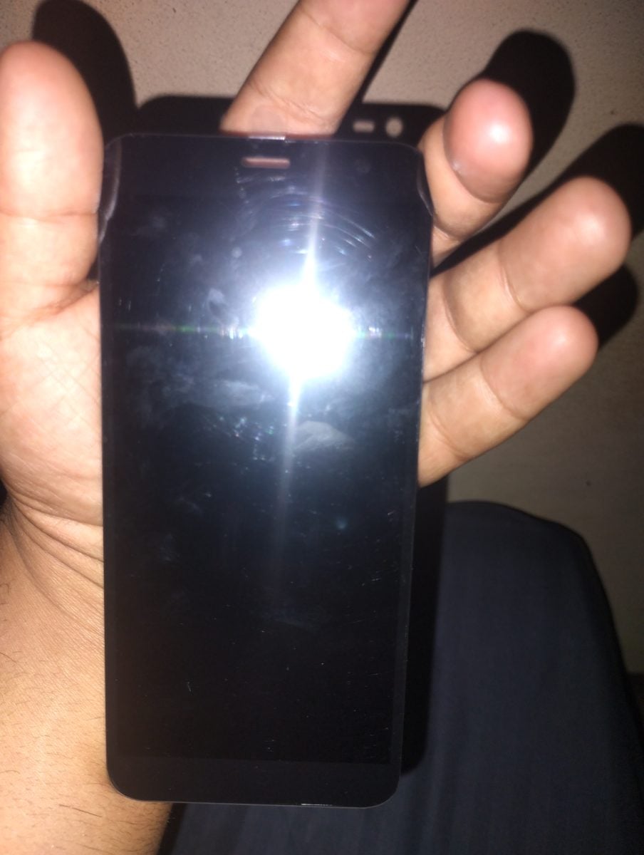 Kit Samsung J6 (tela+película 3D+capinha) — foto 2