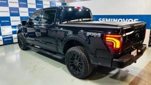 F-150 V8 Gasolina Lariat Fx4 Automatico — foto 8