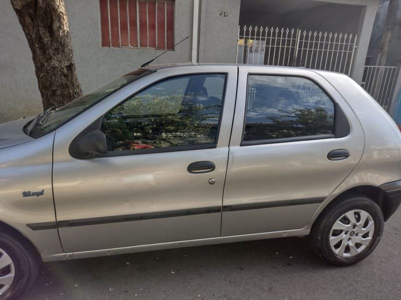 Palio 1.0 prata Ano 97